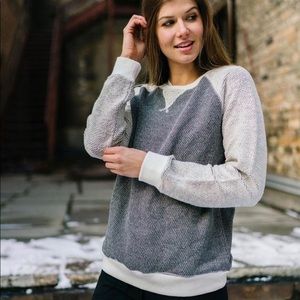 Zyia Gray Binary Crew Neck Sweatshirt Small NWT